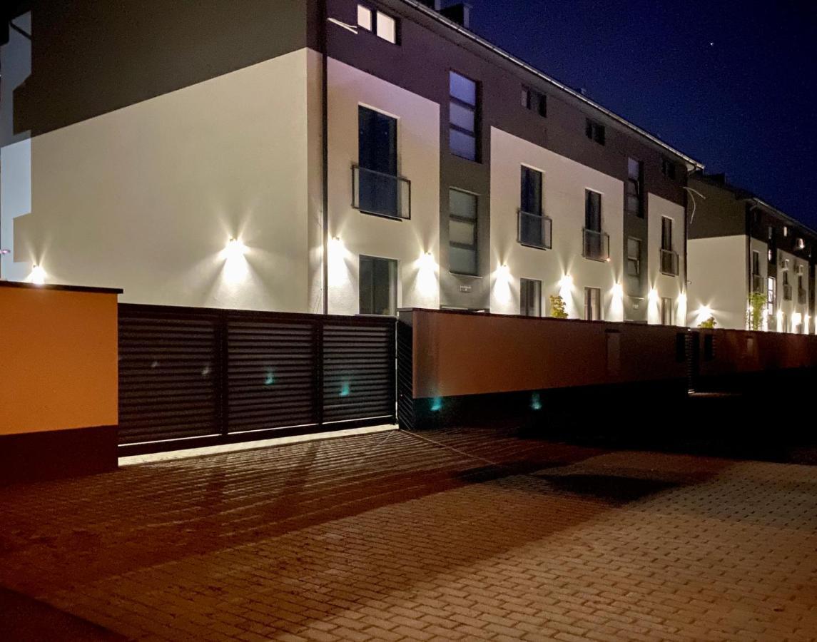 Квартира Подобово Ujhorod Exterior foto